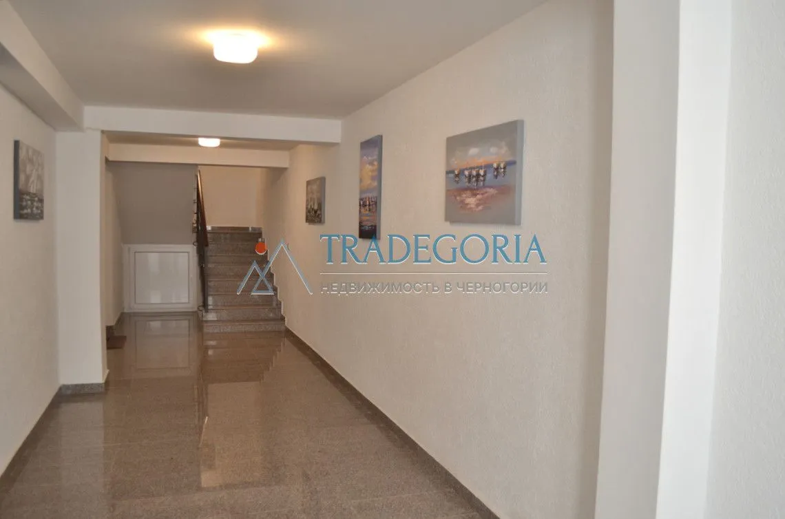 Prodaja, dvosoban stan, 81m², Dobra Voda, Bar