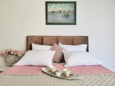 Sale, two bedroom apartment, 67m², Sveti Stefan, Budva - image 3