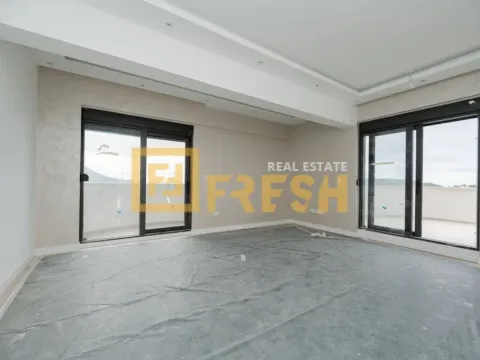 Sale, two bedroom apartment, 67m², Bečići, Budva - image 4