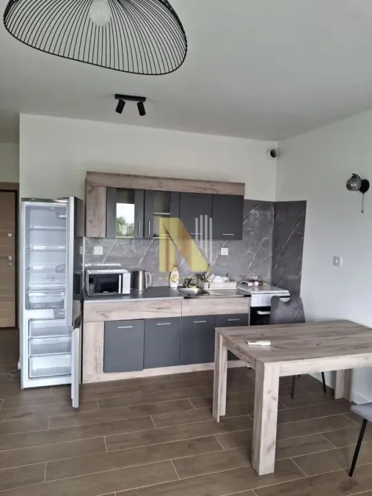 Izdavanje, garsonjera, 31m², Prozivka, Subotica