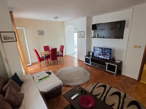 Rent, one bedroom apartment, 52m², Zagorič, Podgorica - image 13