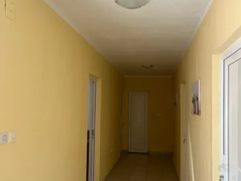 Izdavanje, kuća, 100m², Sutomore, Bar - image 7