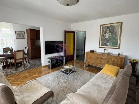Izdavanje, dvosoban stan, 75m², Gornja Gorica, Podgorica - image 3