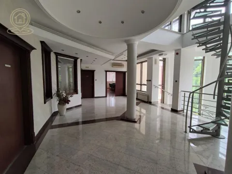 Rent, office space, 300m², Bezanijska Kosa 1, Bežanijska Kosa Sve Podlokacije - image 13