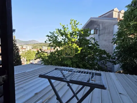 Prodaja, stan, 27m², Malo Brdo, Podgorica - image 2