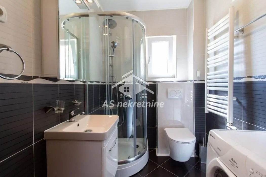 Rent, two bedroom apartment, 46m², Vračar Hram, Vračar Sve Podlokacije