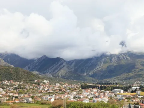 Prodaja, dvosoban stan, 296m², Bar, Crna Gora - image 11