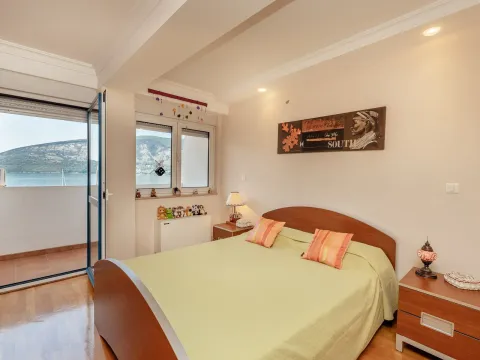 Prodaja, trosoban stan, 244m², Herceg Novi, Crna Gora - image 10