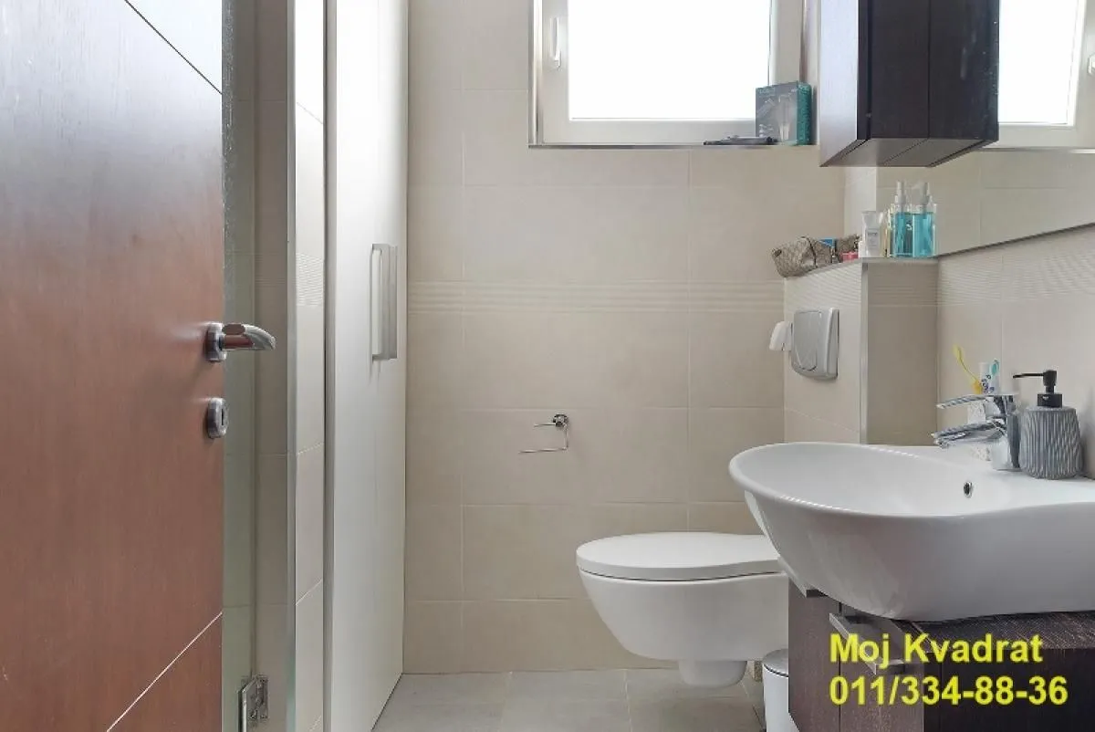 Sale, four bedroom apartment, 123m², Čukarica, Beograd