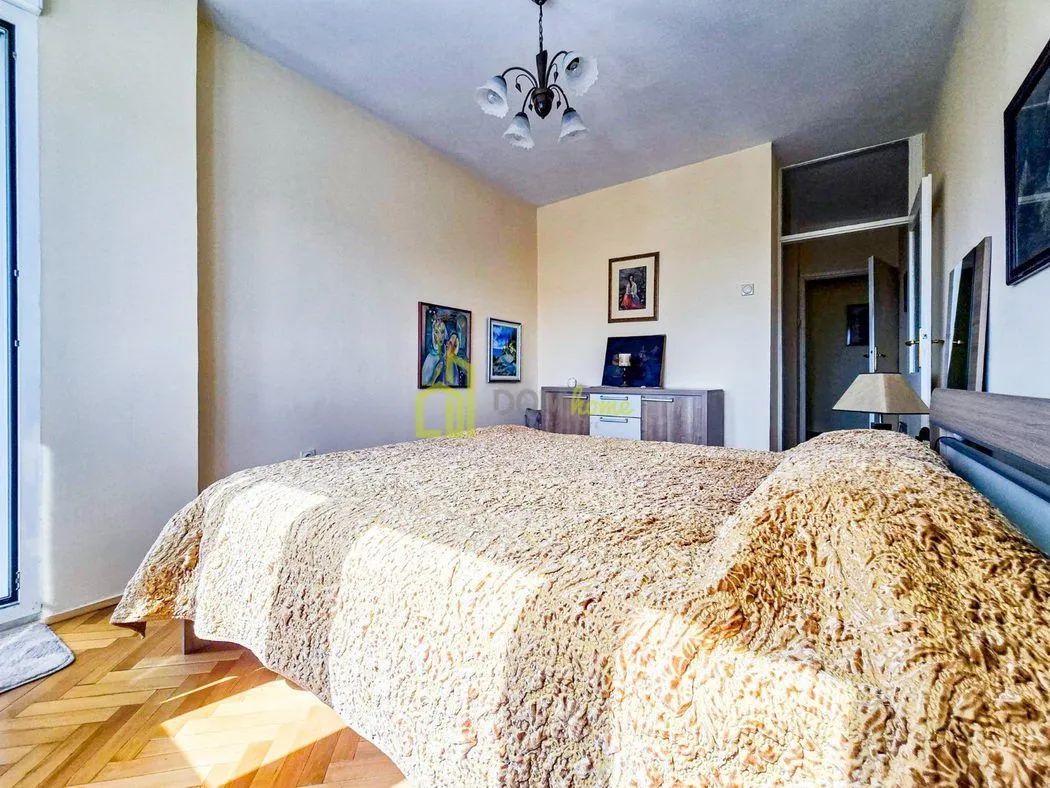 Prodaja, dvosoban stan, 85m², Preko Morače, Podgorica