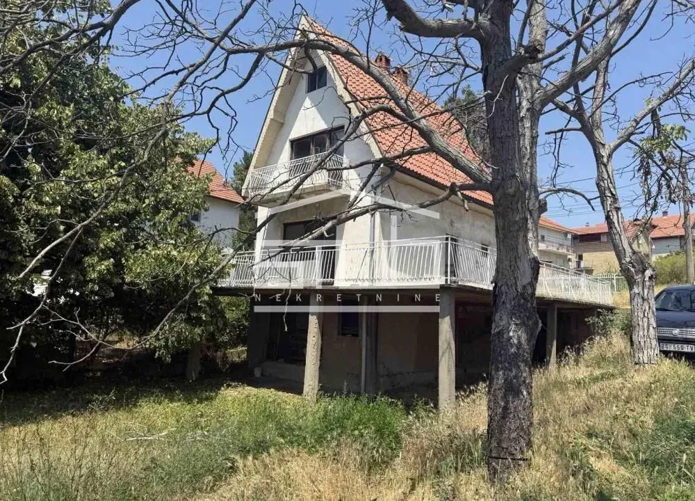 Prodaja, kuća, 107m², Sremčica, Beograd