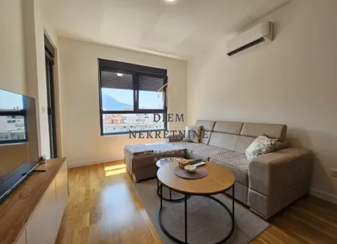 Rent, one bedroom apartment, 44m², Šušanj, Bar - image 10