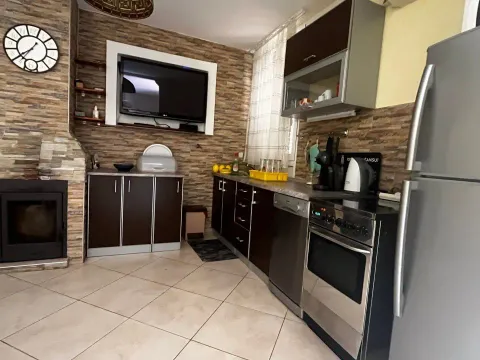 Prodaja, jednosoban stan, 47m², Petrovac, Budva - image 4