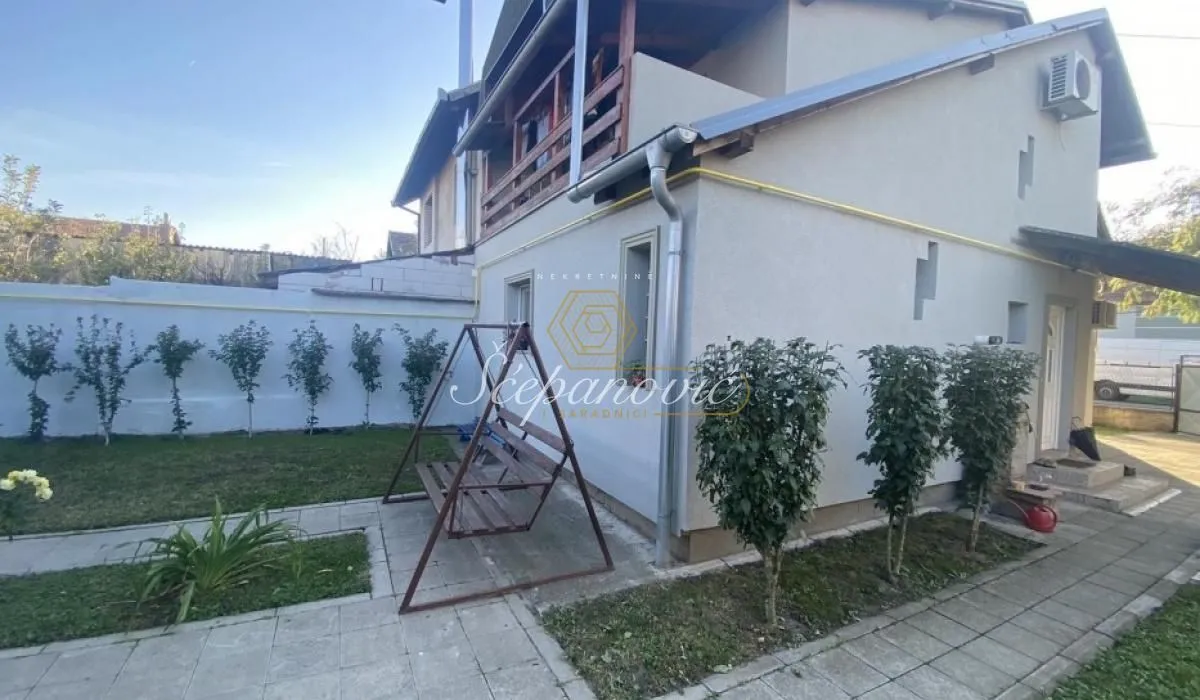 Prodaja, kuća, 181m², Klisa, Novi Sad Sve Podlokacije