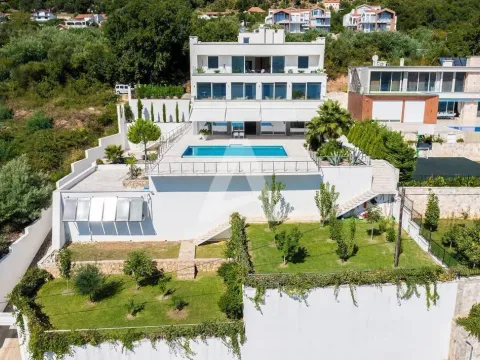 Sale, house, 760m², Đenovići, Herceg Novi - image 13