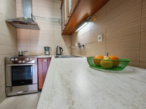 Prodaja, jednosoban stan, 85m², Lazi, Budva - image 8