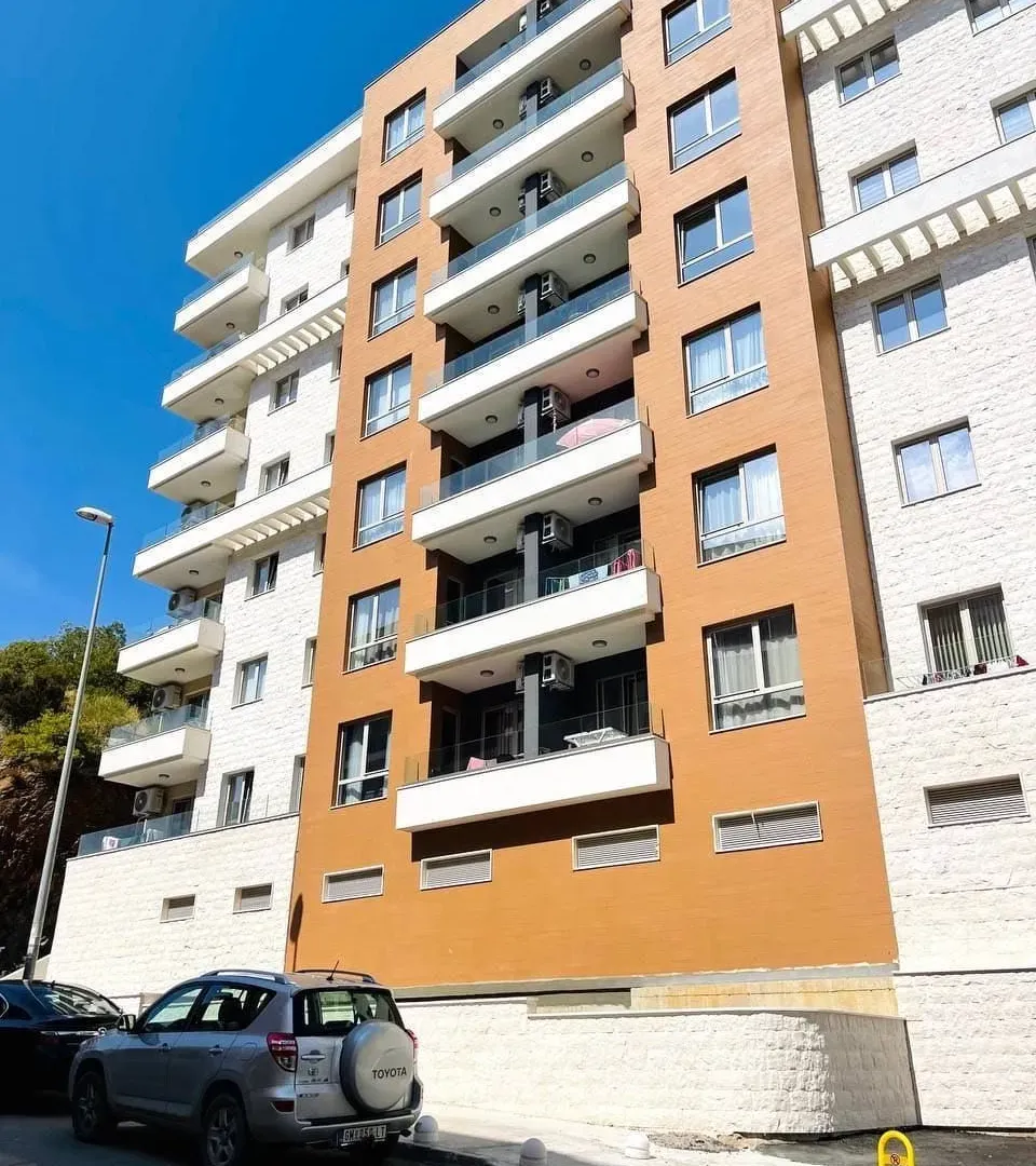 Rent, one bedroom apartment, 32m², Bečići, Budva