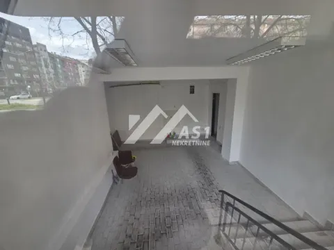 Rent, office space, 33m², Sajam, Novi Sad Sve Podlokacije - image 2