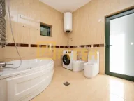 Izdavanje, kuća, 380m², Mareza, Podgorica - image 23