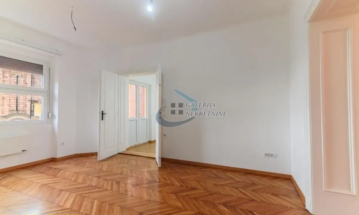Rent, office space, 114m², Tašmajdan, Palilula Sve Podlokacije
