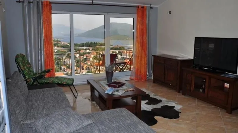 Prodaja, kuća, 319m², Herceg Novi, Crna Gora