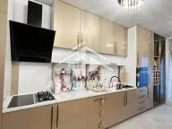 Izdavanje, trosoban stan, 89m², Čubura, Beograd - image 9