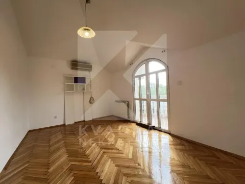 Rent, house, 220m², Dahna, Podgorica - image 10