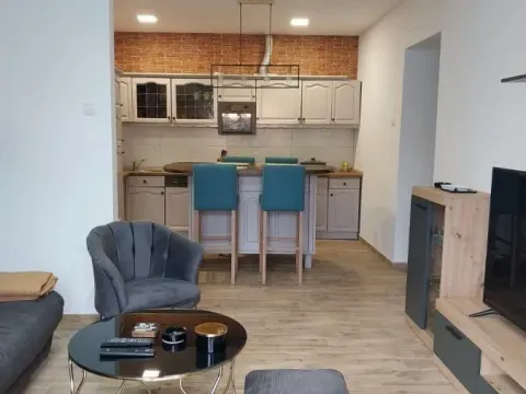 Prodaja, jednosoban stan, 45m², Petrovaradin, Novi Sad - image 4
