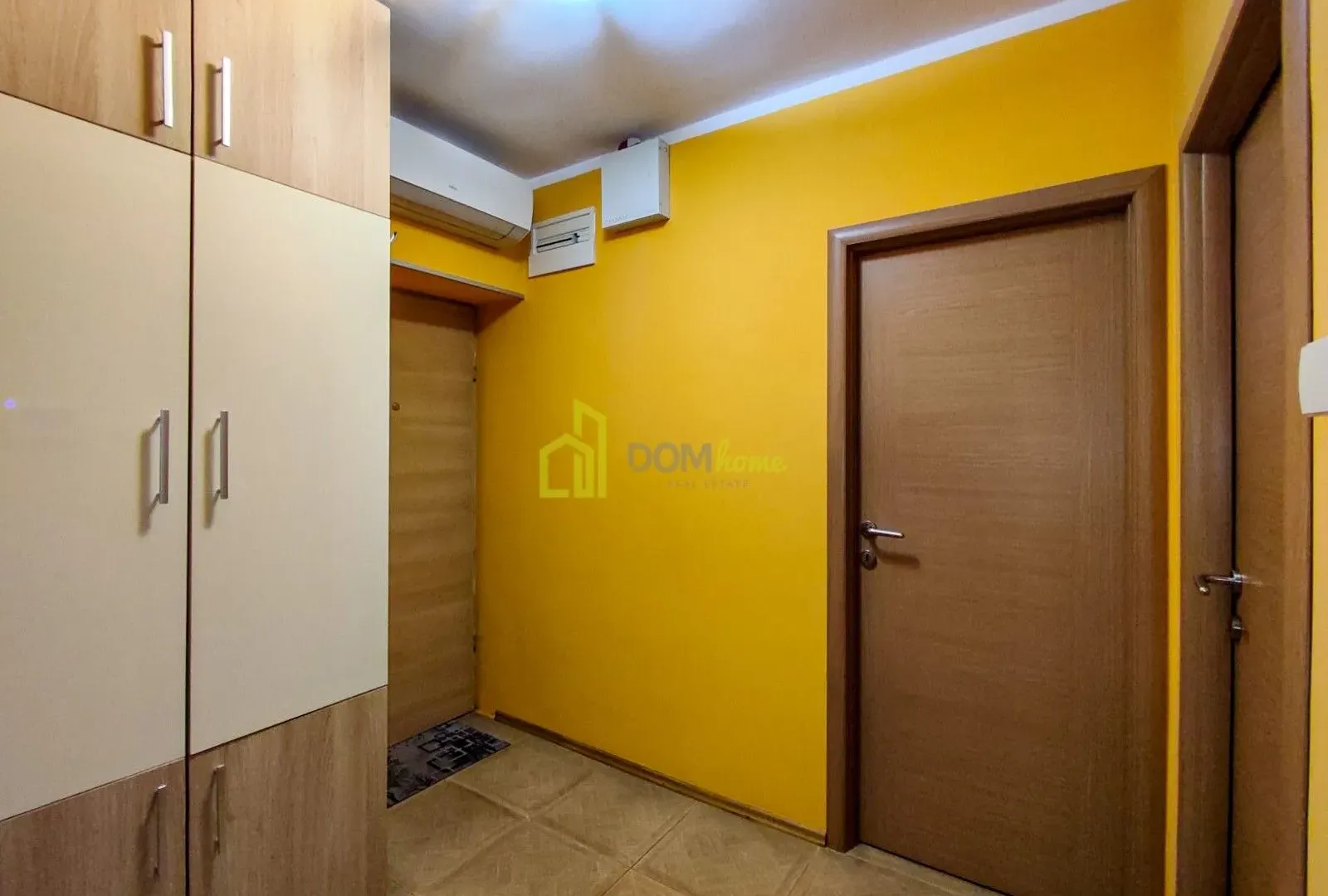 Prodaja, dvosoban stan, 50m², Preko Morače, Podgorica