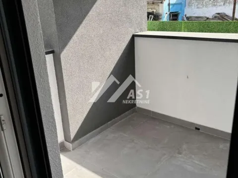 Izdavanje, dvosoban stan, 46m², Bulevar Evrope, Novi Sad Sve Podlokacije - image 7