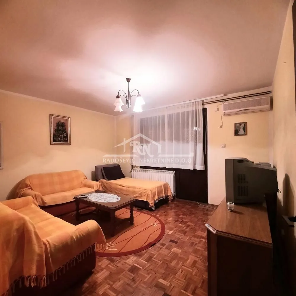 Prodaja, kuća, 219m², Čukarica, Beograd