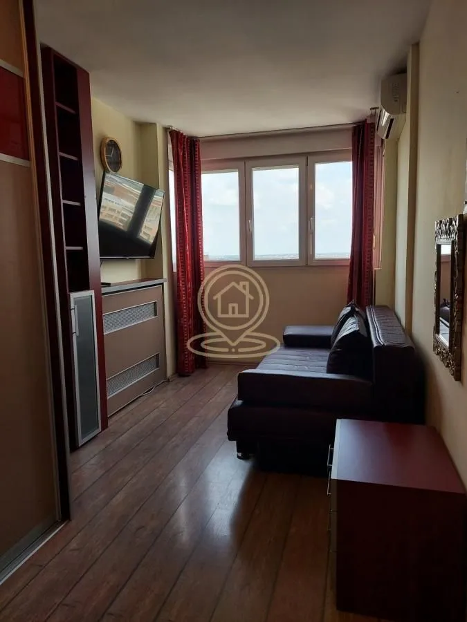 Rent, four bedroom apartment, 115m², Palilula Sve Podlokacije, Beograd