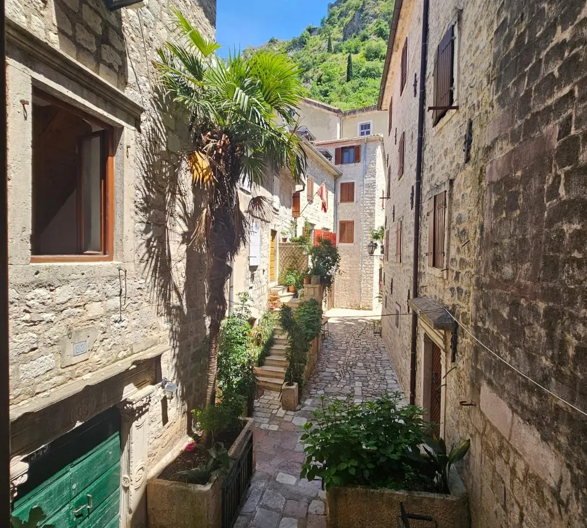 Prodaja, garsonjera, 15m², Kotor, Crna Gora