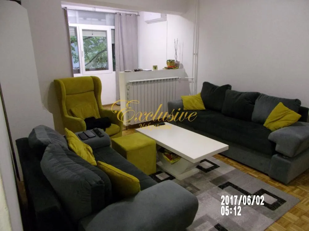 Prodaja, trosoban stan, 72m², Čukarica, Beograd