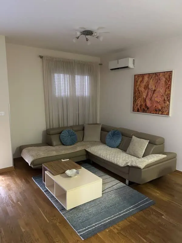Izdavanje, dvosoban stan, 65m², City Kvart, Podgorica
