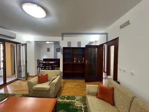 Izdavanje, trosoban stan, 120m², Pobrežje, Podgorica - image 2