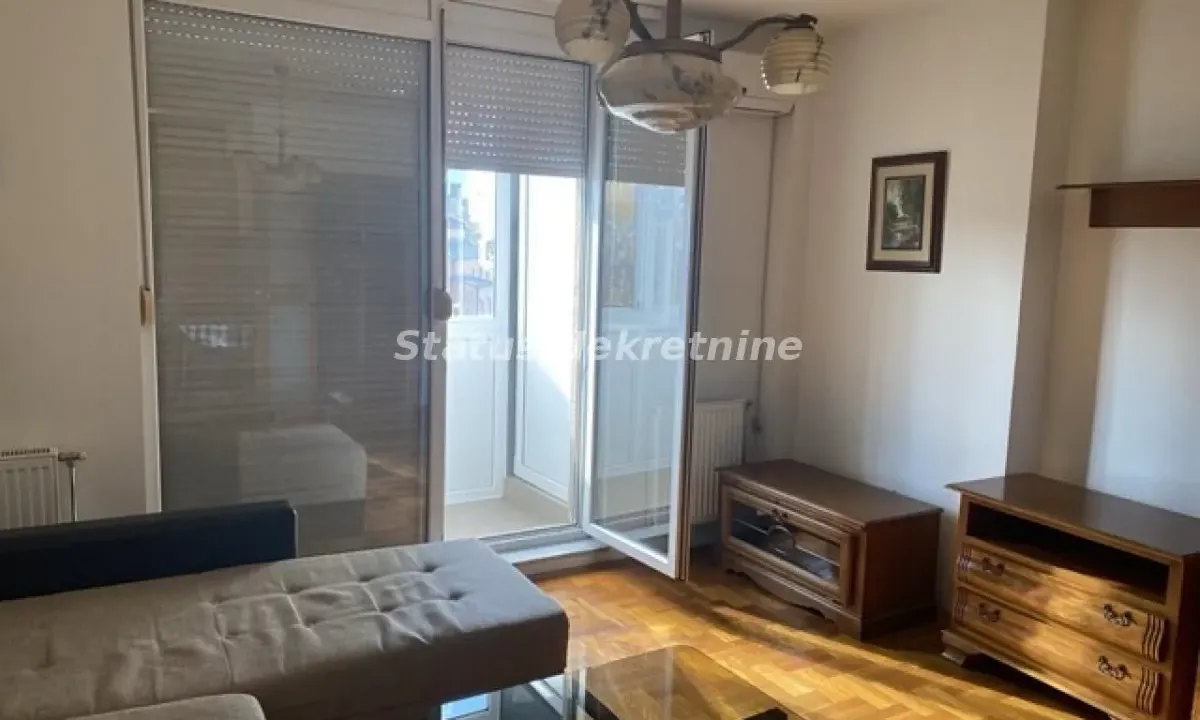 Izdavanje, jednosoban stan, 33m², Nova Detelinara, Novi Sad Sve Podlokacije