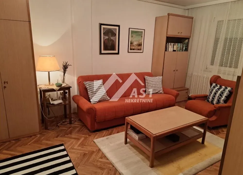 Izdavanje, dvosoban stan, 54m², Liman 1, Novi Sad Sve Podlokacije