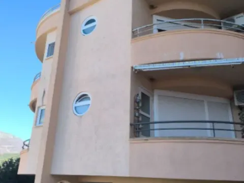 Sale, one bedroom apartment, 51m², Utjeha, Ulcinj - image 11