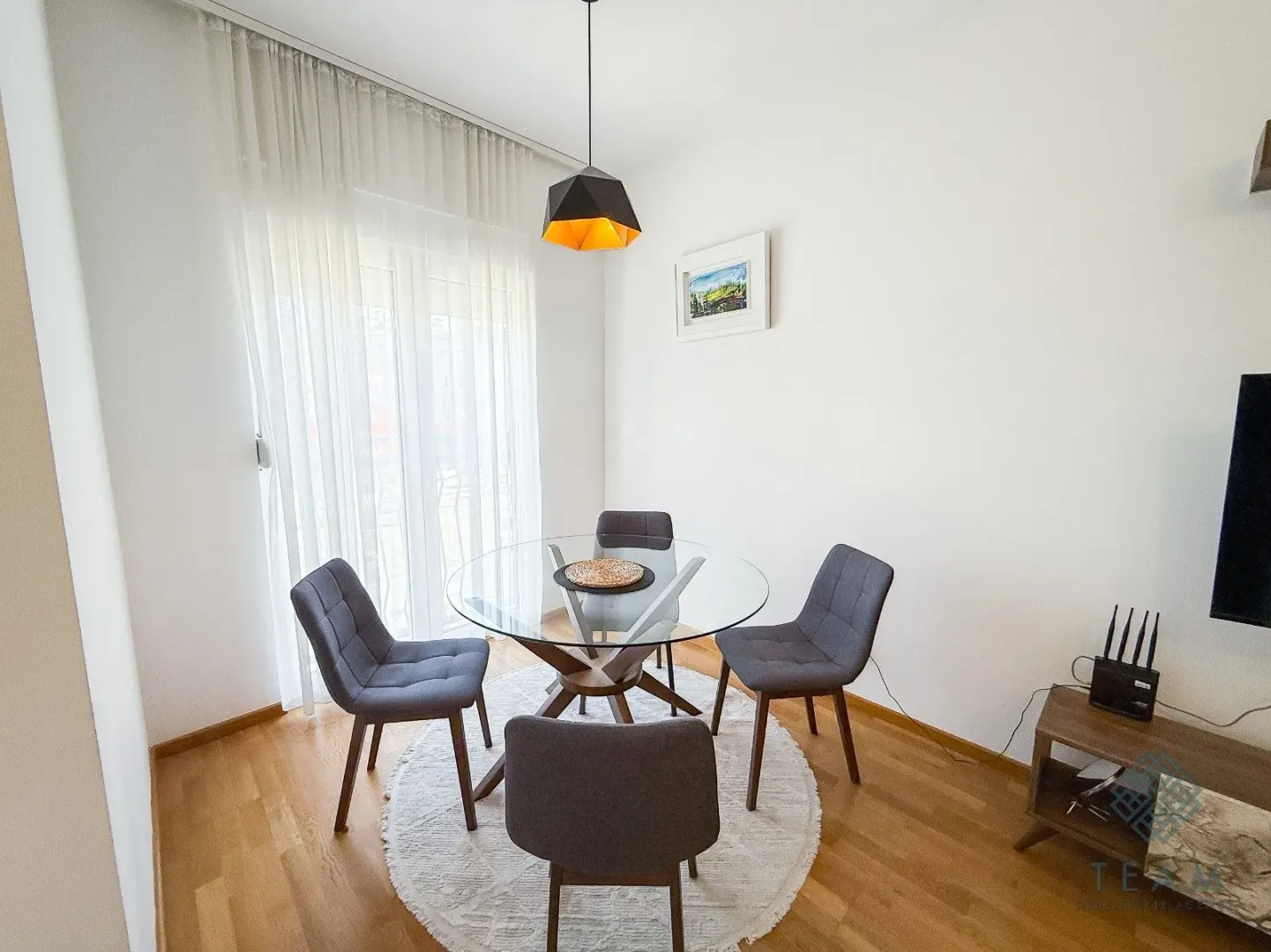 Izdavanje, dvosoban stan, 70m², Zabjelo, Podgorica
