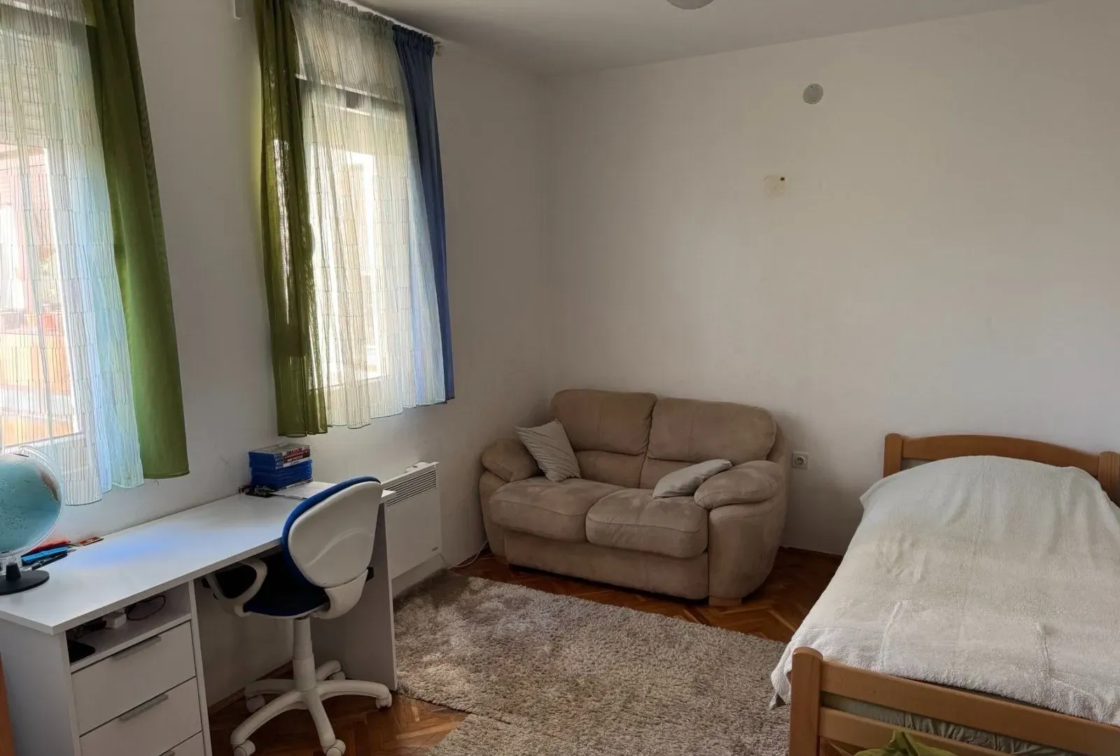 Sale, three bedroom apartment, 87m², Blok 6, Podgorica