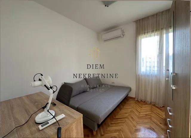 Izdavanje, dvosoban stan, 108m², Stari Aerodrom, Podgorica