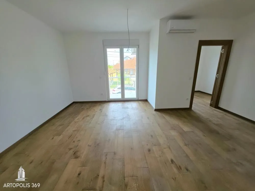 Prodaja, dvosoban stan, 56m², Miljakovac, Rakovica