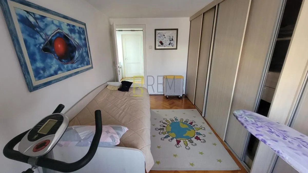 Prodaja, jednosoban stan, 39m², Centar, Podgorica