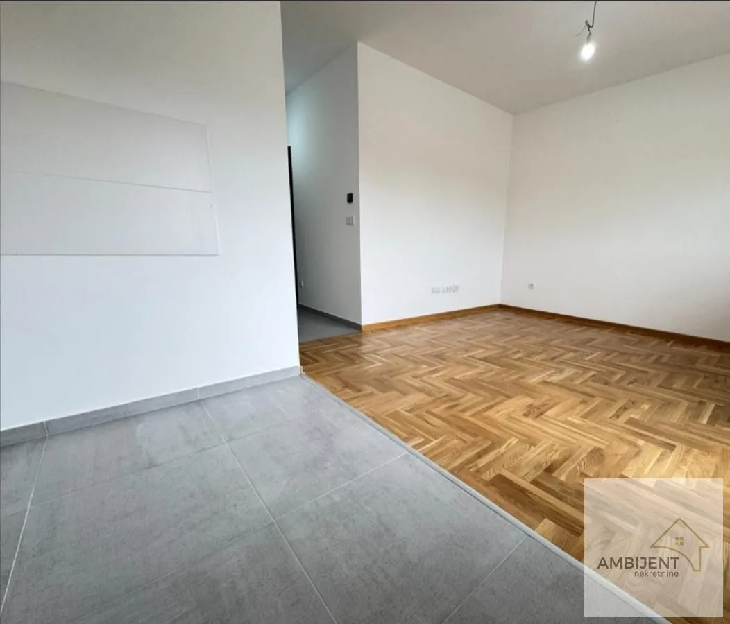 Sale, two bedroom apartment, 39m², Surčin, Beograd