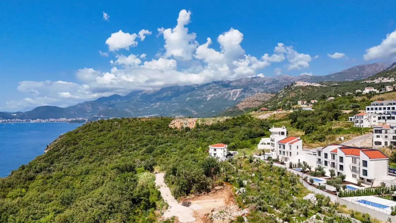 Prodaja, kuća, 195m², Reževići, Budva