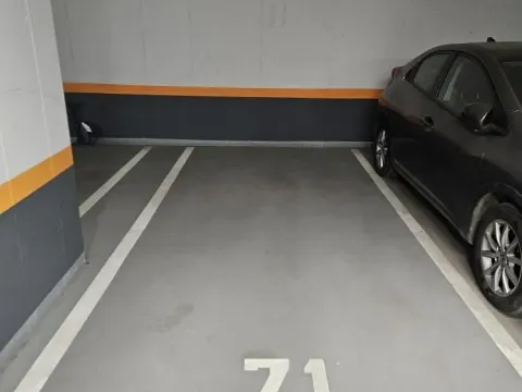 Parking garaža in Novi Beograd Sve Podlokacije