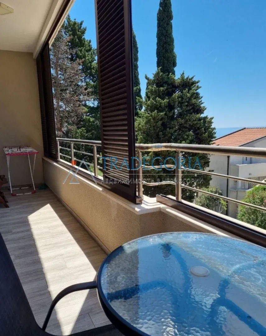 Prodaja, trosoban stan, 79m², Petrovac, Budva