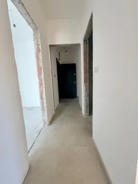 Prodaja, trosoban stan, 85m², Stari Aerodrom, Podgorica - image 4