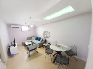 Izdavanje, jednosoban stan, 43m², Donja Lastva, Tivat - image 1